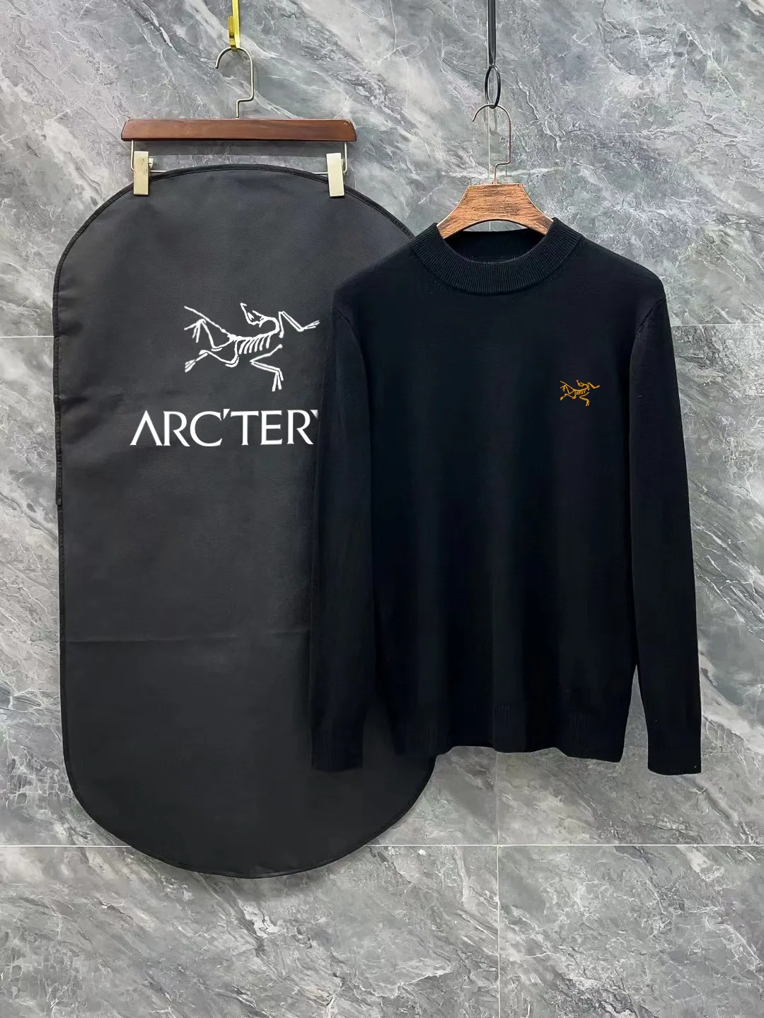 ARC 3 Classic Premium Series Premium Factory Quality 、 、 ： Black White Sizes：M L XL 2XL 3XL